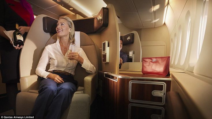 Houston Airlines with the Best Customer Service & Ratings