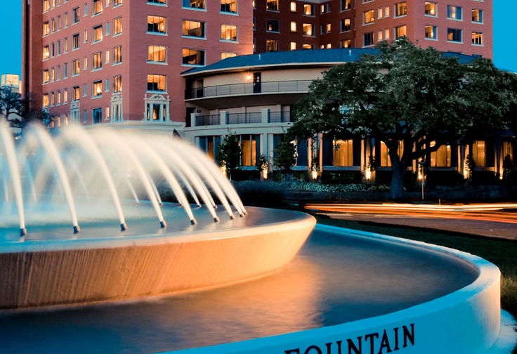 Luxury Resorts & Hotels in Houston for a Relaxing Stay