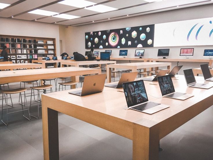 Best Electronics Stores in Los Angeles
