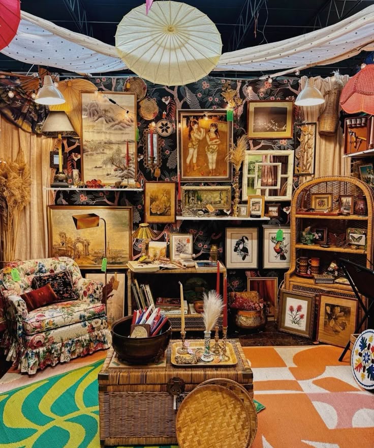 Best 10 Thrift Shops in Los Angeles
