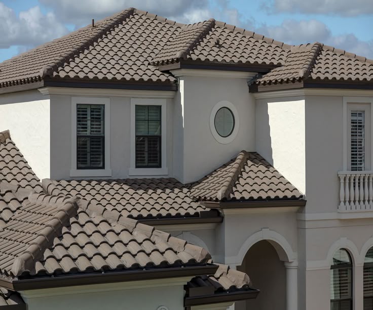 Best of the Top 10 Roofing in Long Beach