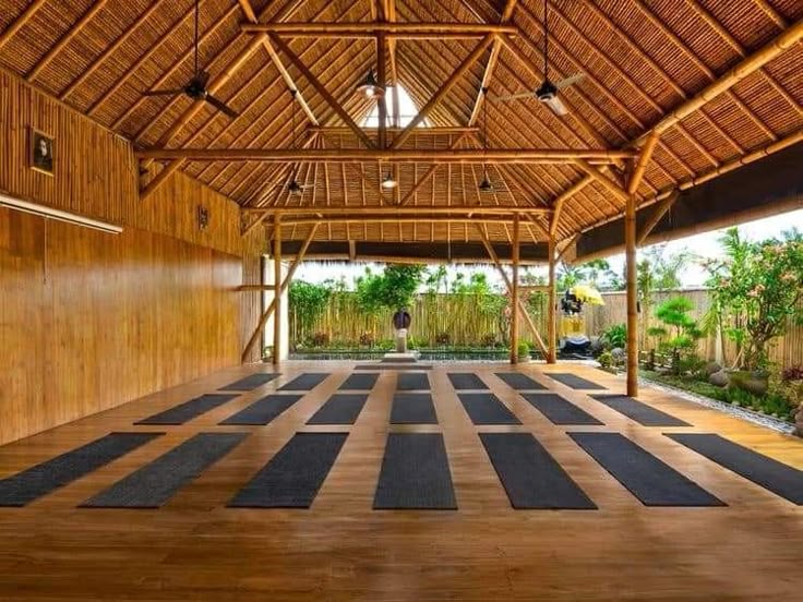 Best of the Top 10 Yoga Centers in Washington